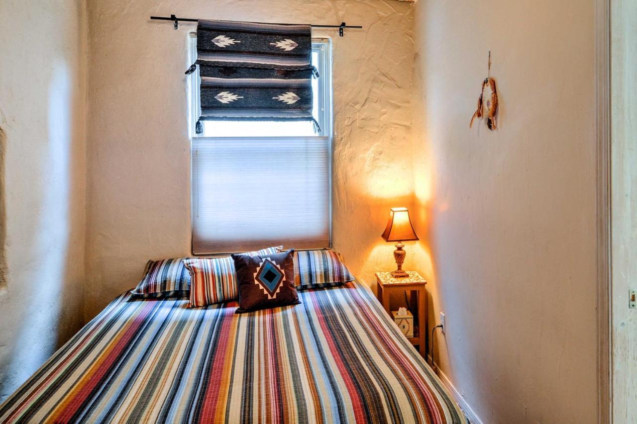 Authentic Adobe Abode Less Than 1 Mile To Sante Fe Plaza! ซานตาเฟ ภายนอก รูปภาพ